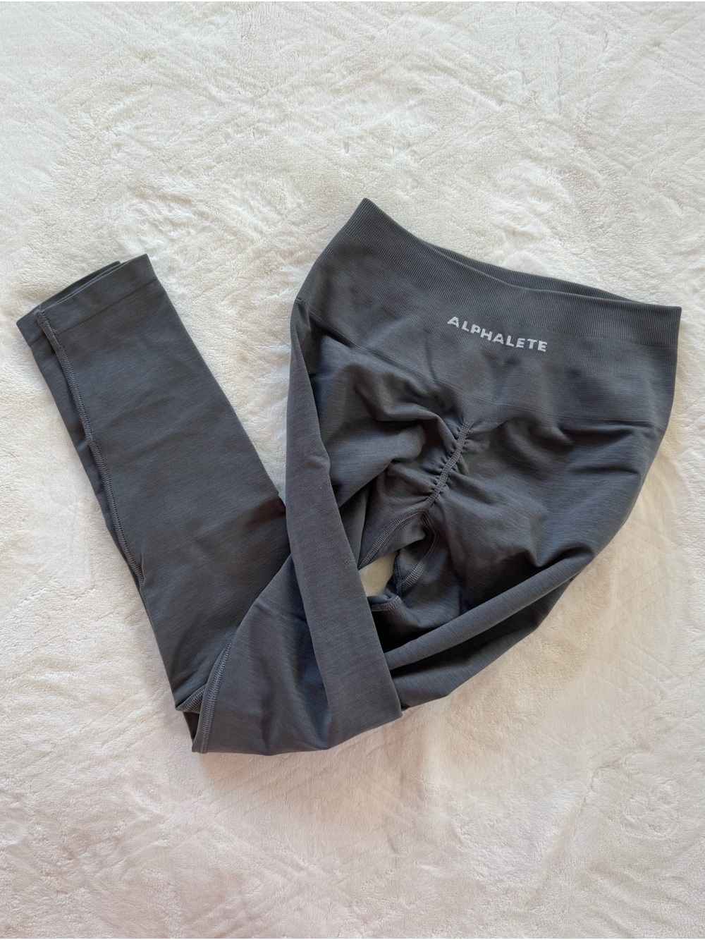 Alphalete Gray Scrunch Seamless Leggings